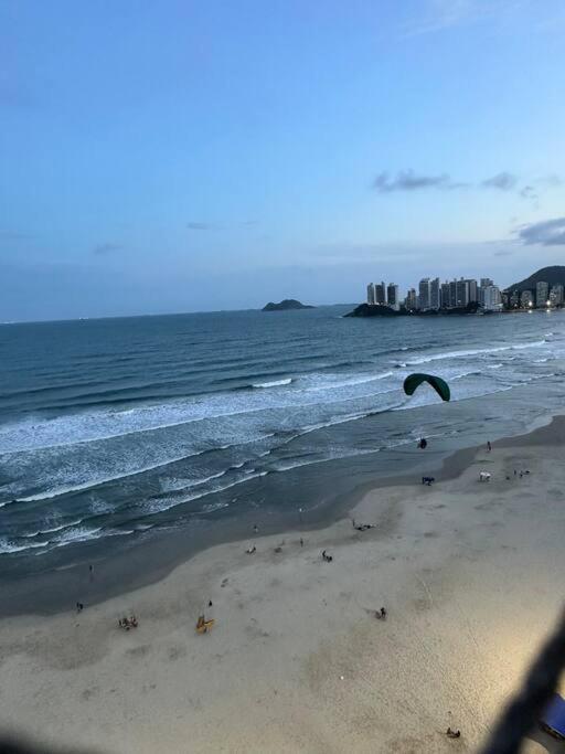 Hermoso Dpto Con Vista Frontal Al Mar Pitangueiras Guarujá Zewnętrze zdjęcie